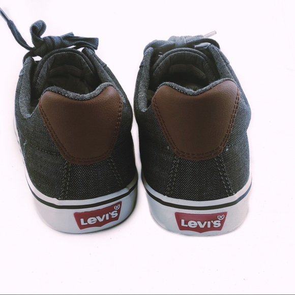 LEVI’S MEN’S SNEAKERS NWOT SIZE 8M. - Picture 5 of 9